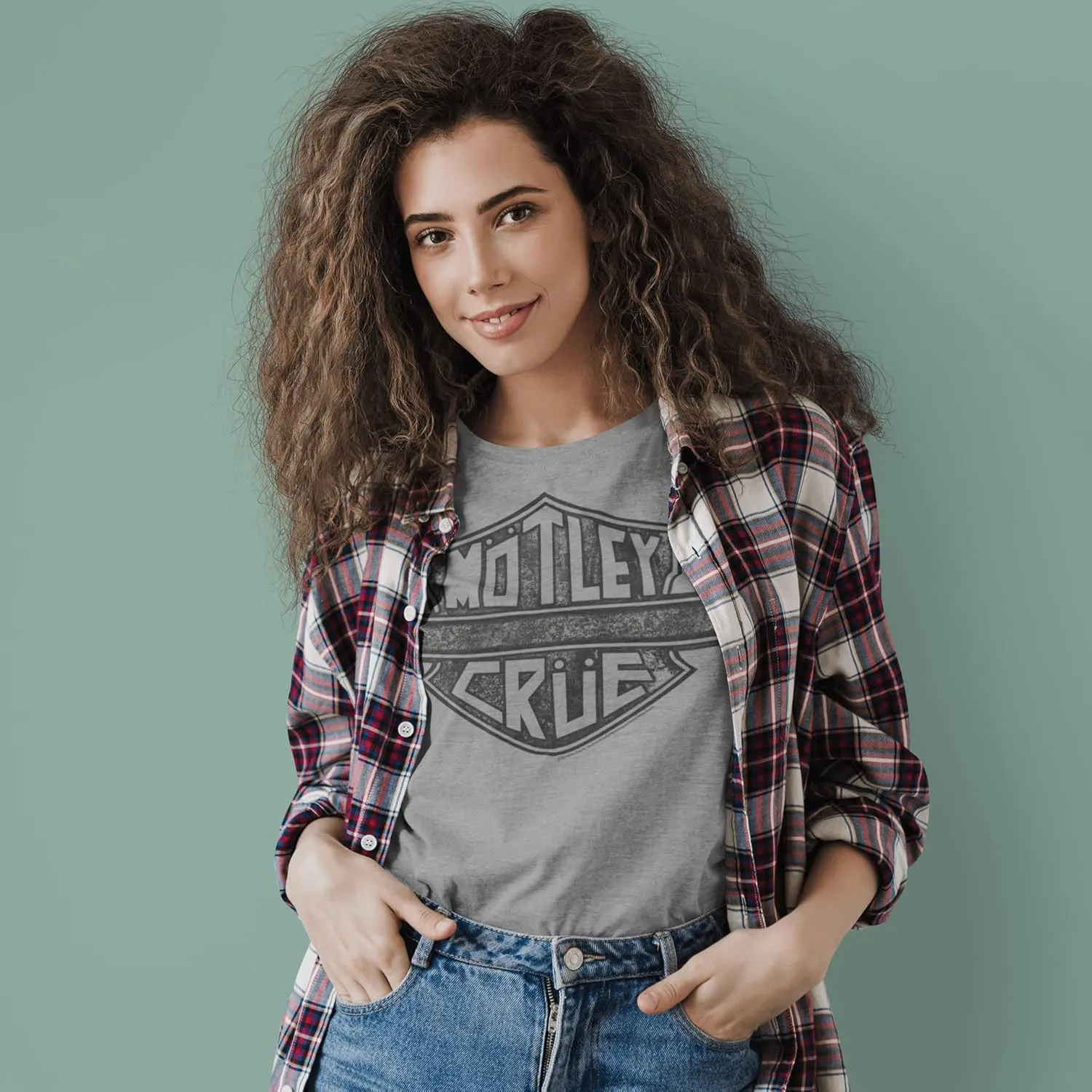 American Classics Motley Crue Heavy Metal Band Motley Crue Sign Distressed Look Adult Short Sleeve T-Shirt Graphic Tee