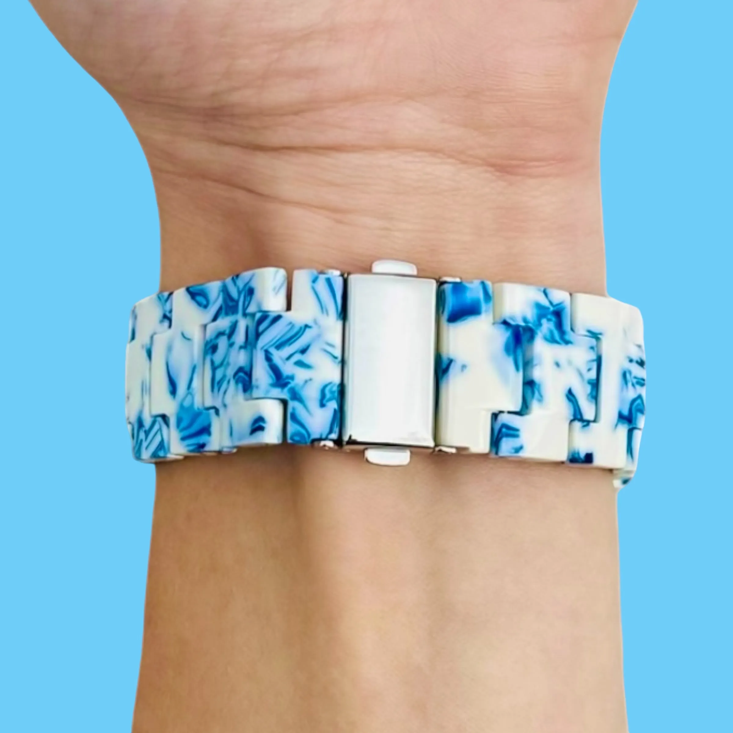 Fitbit Versa 4 Stylish Resin Watch Strap