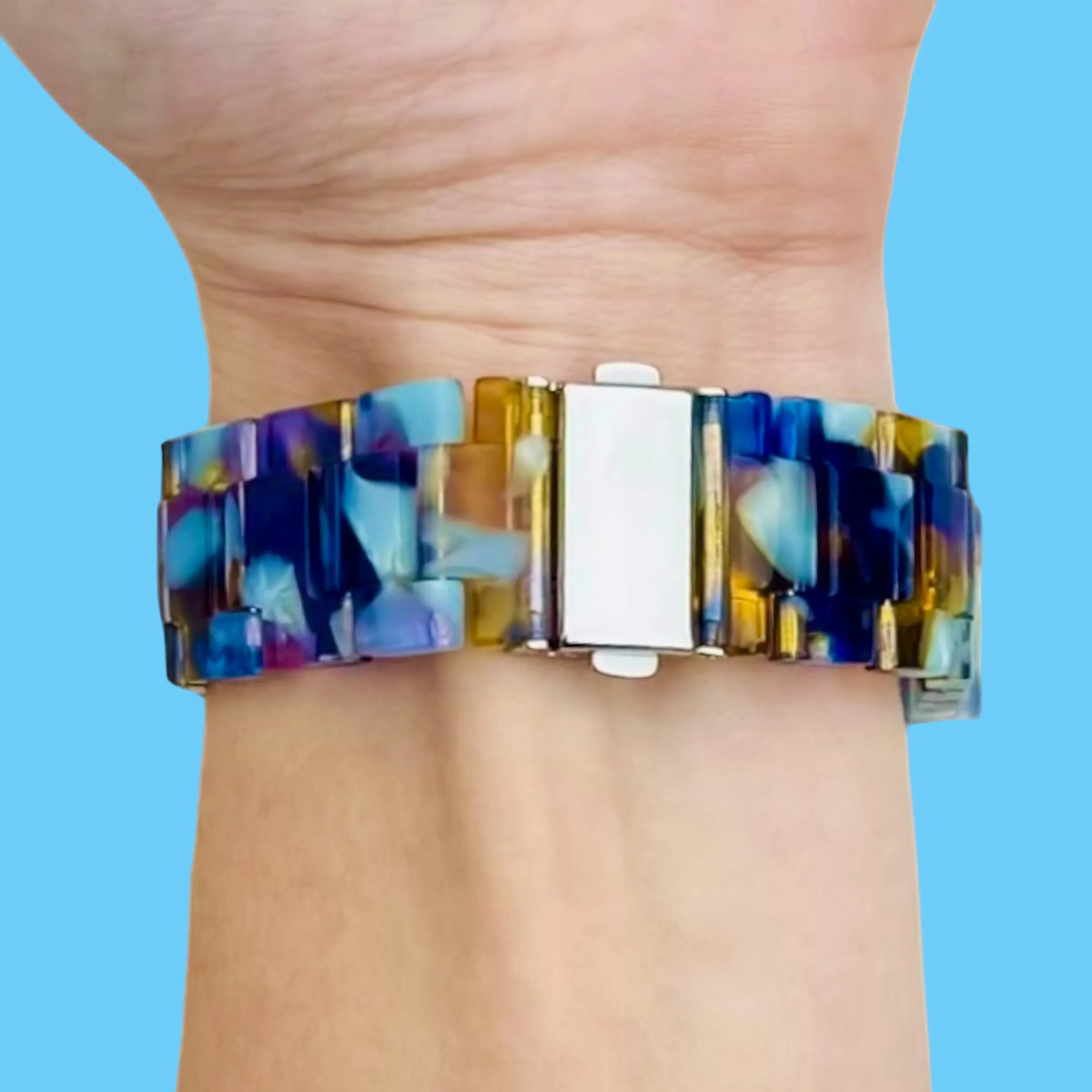 Fitbit Versa 4 Stylish Resin Watch Strap