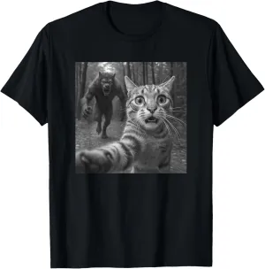 Funny Cat Selfie Werewolf Chase Scary Monster Gift T-Shirt