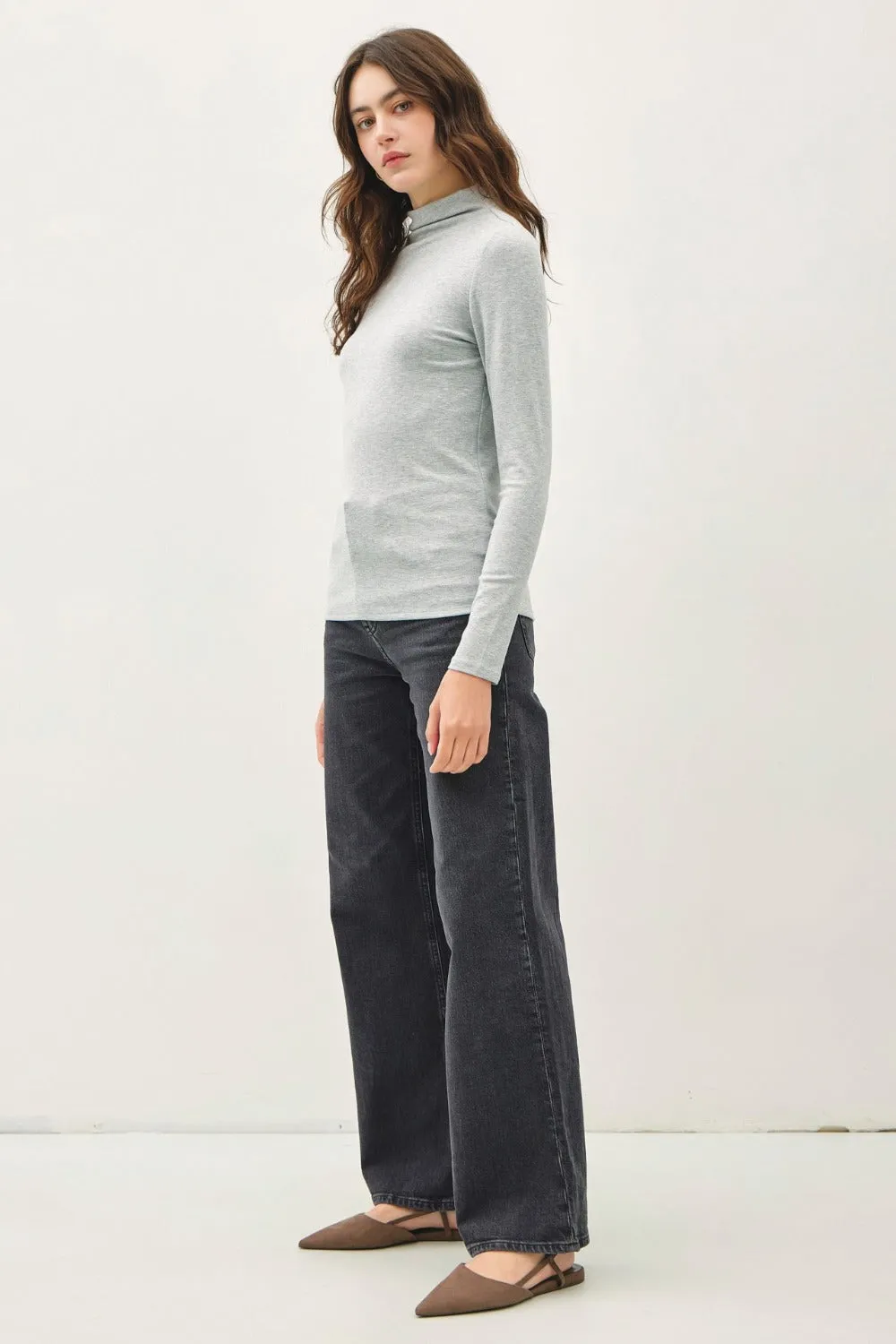 Hot Girl Be Cool Mock Neck Long Sleeve Top In Grey