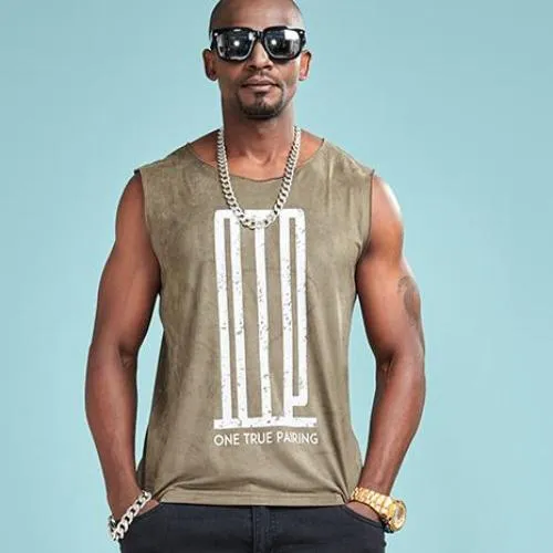 One True Pairing Print Sleeveless Shirt